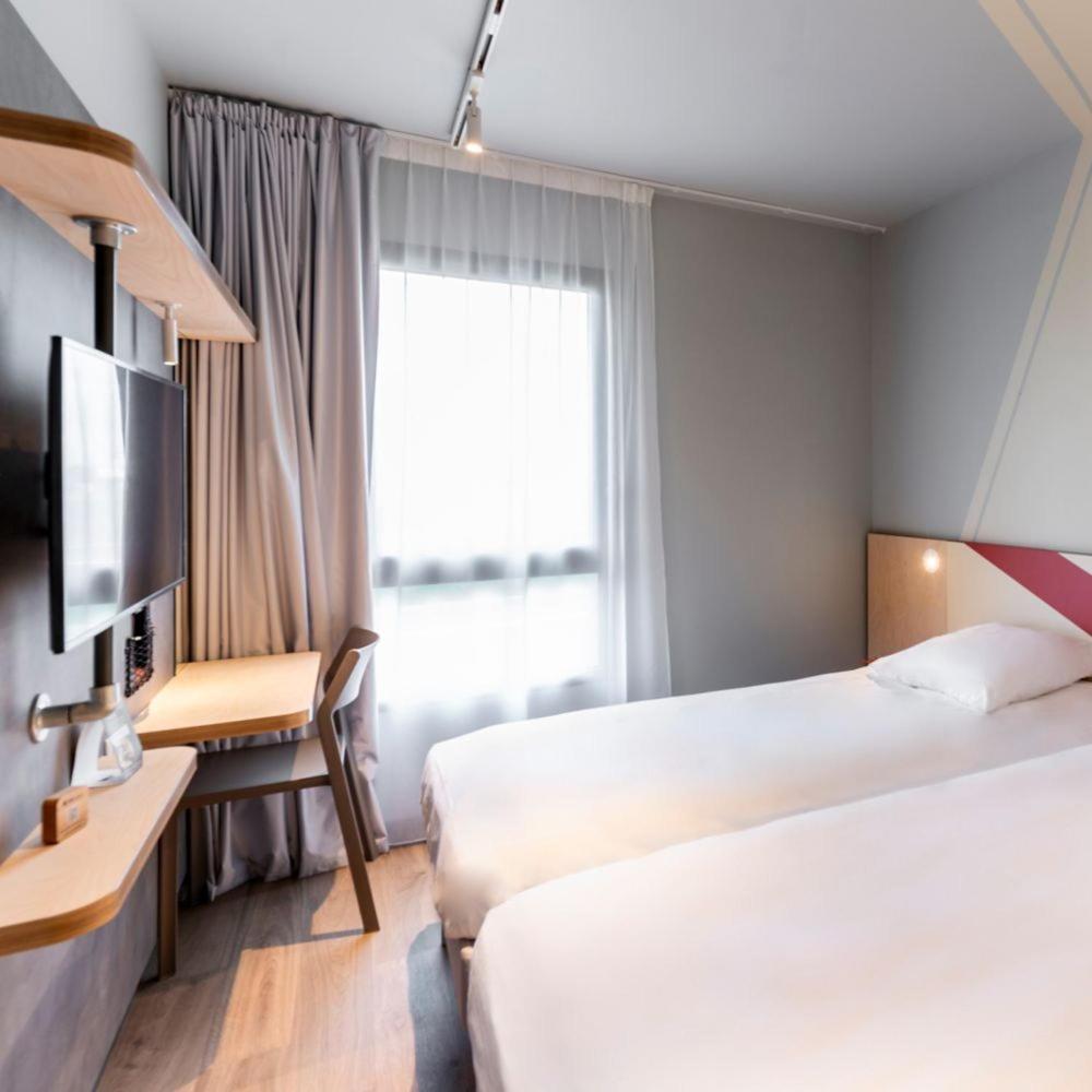 Ibis Budget Morlaix Ngoại thất bức ảnh